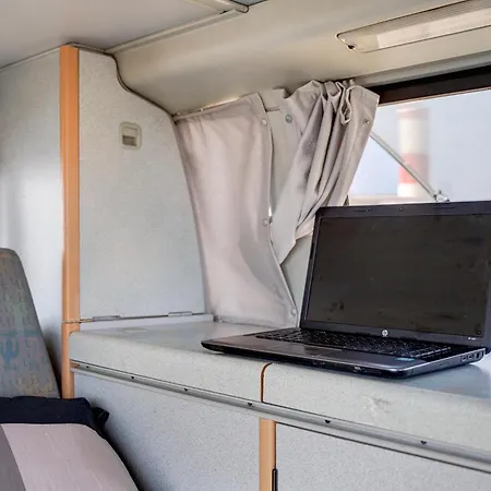 Camper Arona Kemping *